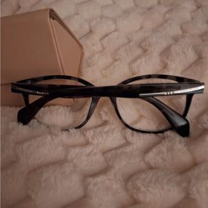 Chic Black and White Glasses